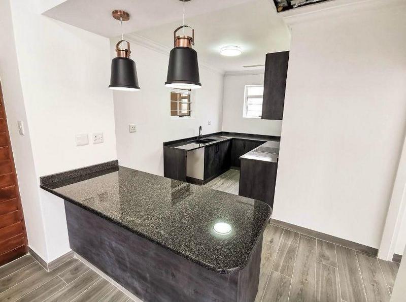 2 Bedroom Property for Sale in New Town Centre KwaZulu-Natal