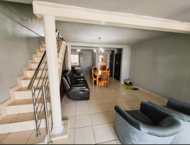 2 Bedroom Property for Sale in Stanmore KwaZulu-Natal