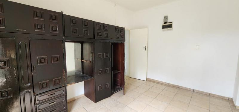 To Let 1 Bedroom Property for Rent in Widenham KwaZulu-Natal