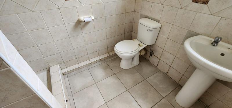 To Let 1 Bedroom Property for Rent in Widenham KwaZulu-Natal