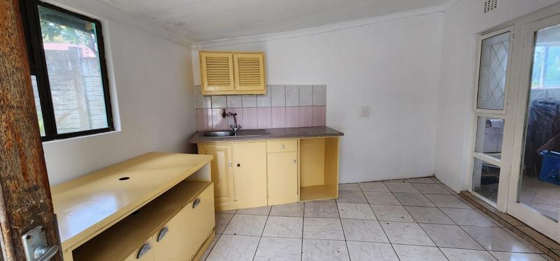 To Let 1 Bedroom Property for Rent in Widenham KwaZulu-Natal