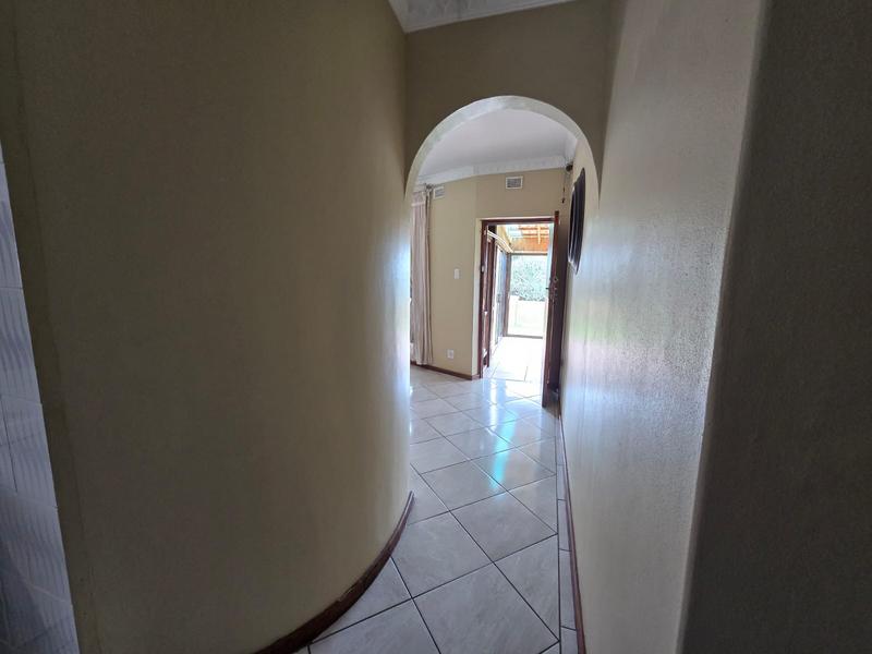 4 Bedroom Property for Sale in Sunwich Port KwaZulu-Natal