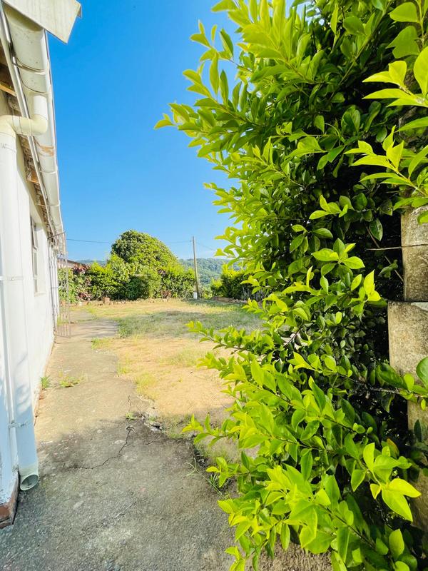 2 Bedroom Property for Sale in Umlazi KwaZulu-Natal