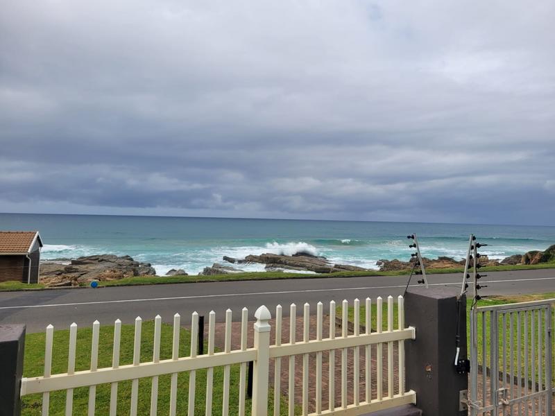 2 Bedroom Property for Sale in Manaba Beach KwaZulu-Natal