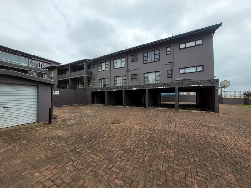 2 Bedroom Property for Sale in Manaba Beach KwaZulu-Natal