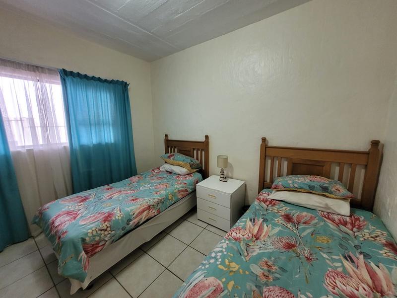 2 Bedroom Property for Sale in Manaba Beach KwaZulu-Natal