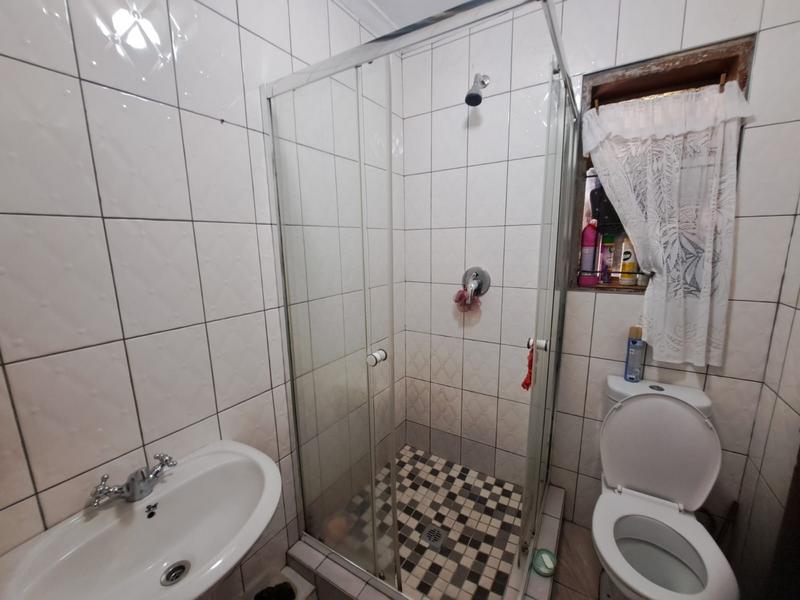 4 Bedroom Property for Sale in Clayfield KwaZulu-Natal