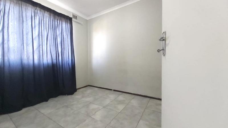 3 Bedroom Property for Sale in Wyebank KwaZulu-Natal