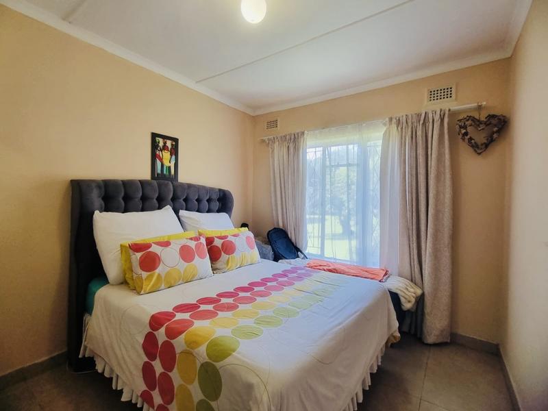 3 Bedroom Property for Sale in Amanzimtoti KwaZulu-Natal