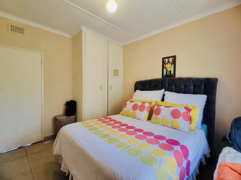 3 Bedroom Property for Sale in Amanzimtoti KwaZulu-Natal