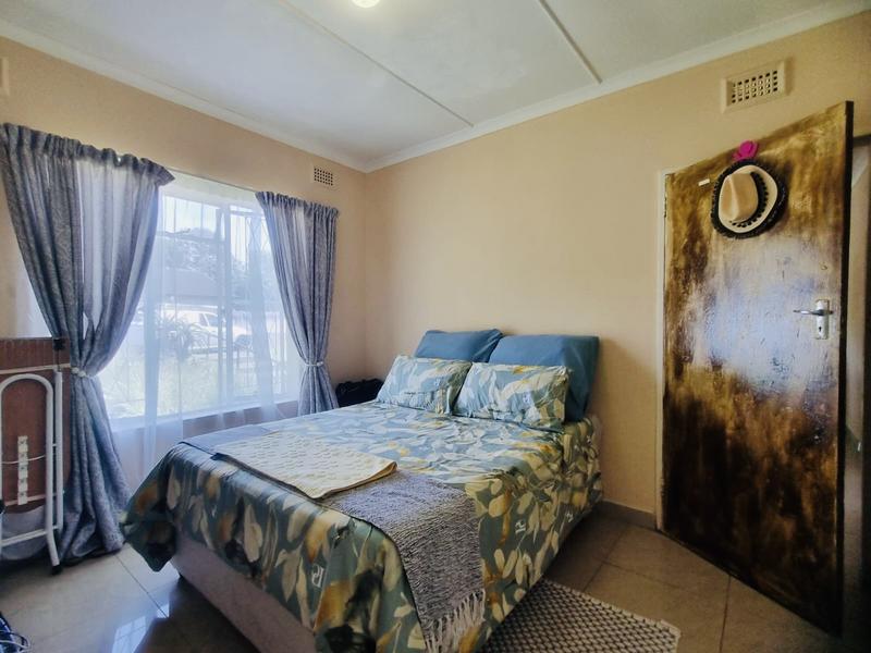 3 Bedroom Property for Sale in Amanzimtoti KwaZulu-Natal