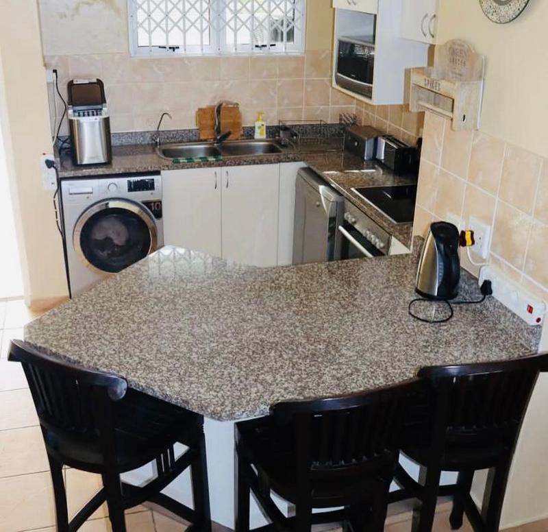 2 Bedroom Property for Sale in Lawrence Rocks KwaZulu-Natal