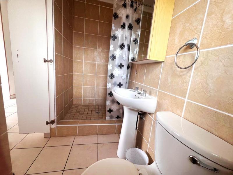 2 Bedroom Property for Sale in Margate KwaZulu-Natal