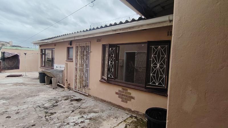 4 Bedroom Property for Sale in Arena Park KwaZulu-Natal