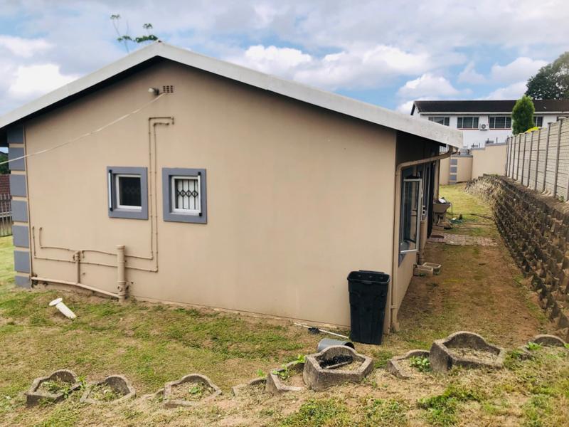 To Let 3 Bedroom Property for Rent in Wyebank KwaZulu-Natal