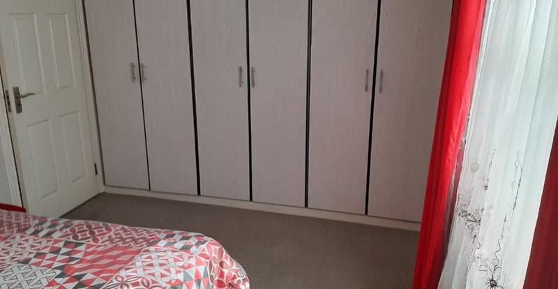 To Let 2 Bedroom Property for Rent in Pinetown KwaZulu-Natal