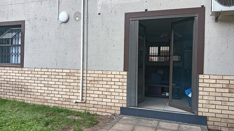 To Let 2 Bedroom Property for Rent in Pinetown KwaZulu-Natal