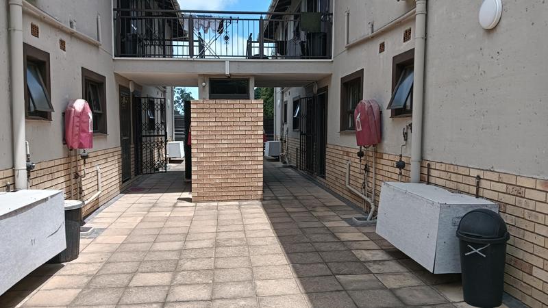 To Let 2 Bedroom Property for Rent in Pinetown KwaZulu-Natal