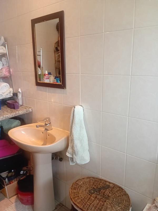 4 Bedroom Property for Sale in Parlock KwaZulu-Natal