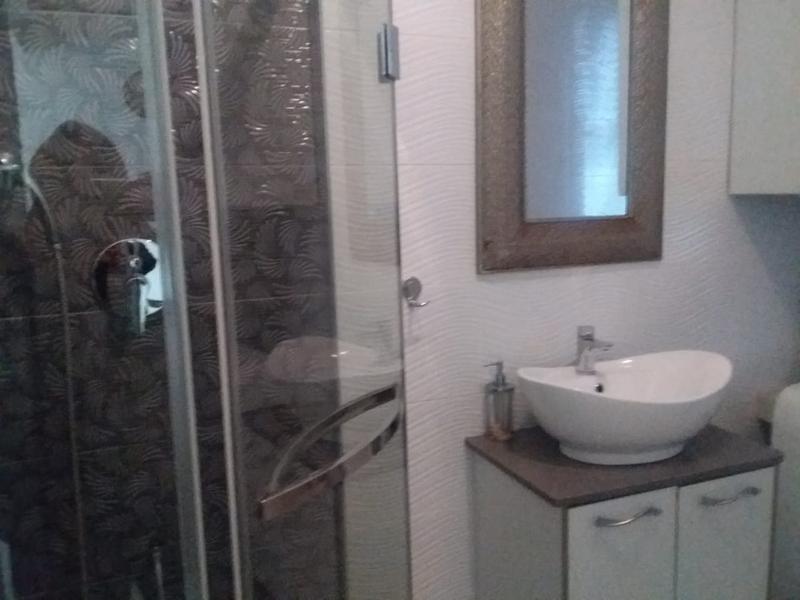 To Let 1 Bedroom Property for Rent in North Beach KwaZulu-Natal