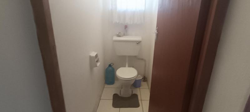 To Let 2 Bedroom Property for Rent in Margate North Beach KwaZulu-Natal