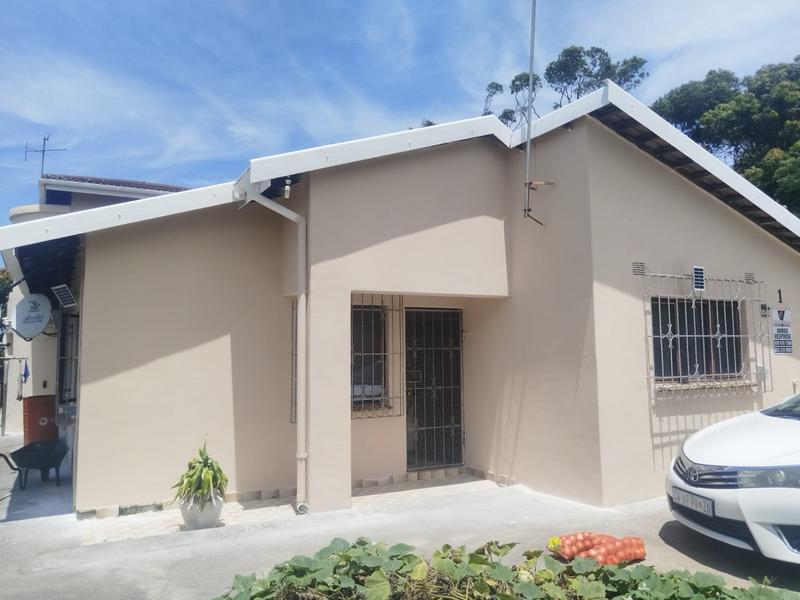 6 Bedroom Property for Sale in Sunpark KwaZulu-Natal
