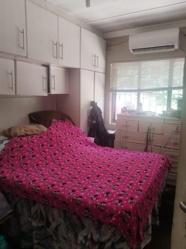 6 Bedroom Property for Sale in Sunpark KwaZulu-Natal