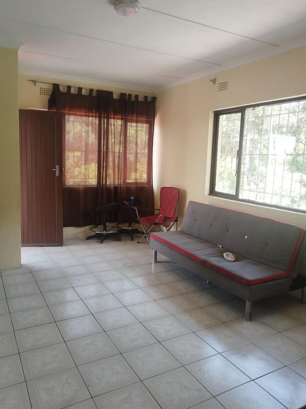 6 Bedroom Property for Sale in Sunpark KwaZulu-Natal