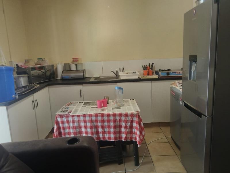 6 Bedroom Property for Sale in Sunpark KwaZulu-Natal