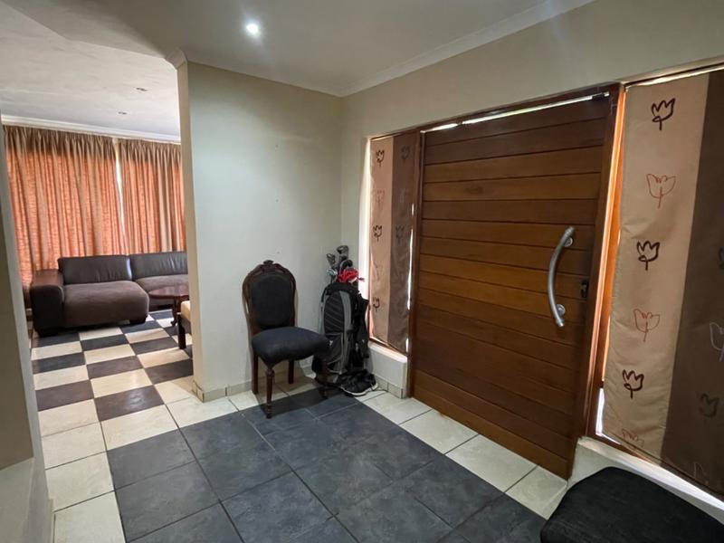 4 Bedroom Property for Sale in Herrwood Park KwaZulu-Natal