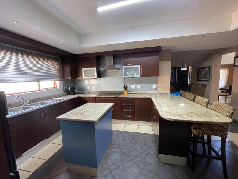 4 Bedroom Property for Sale in Herrwood Park KwaZulu-Natal