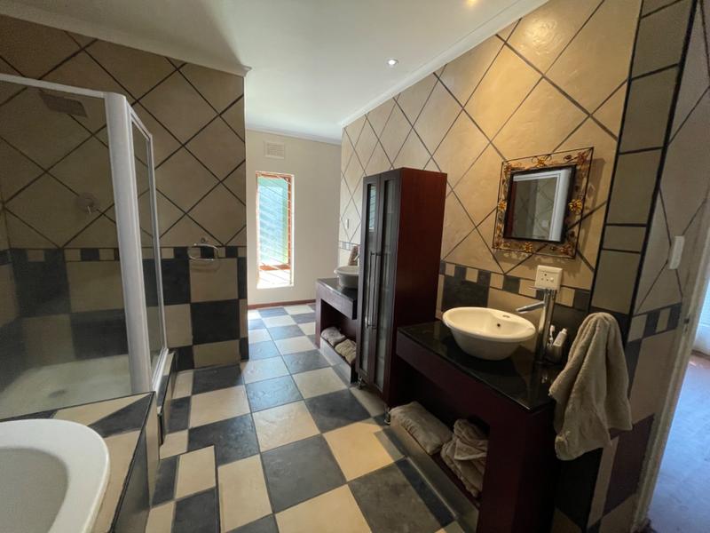 4 Bedroom Property for Sale in Herrwood Park KwaZulu-Natal