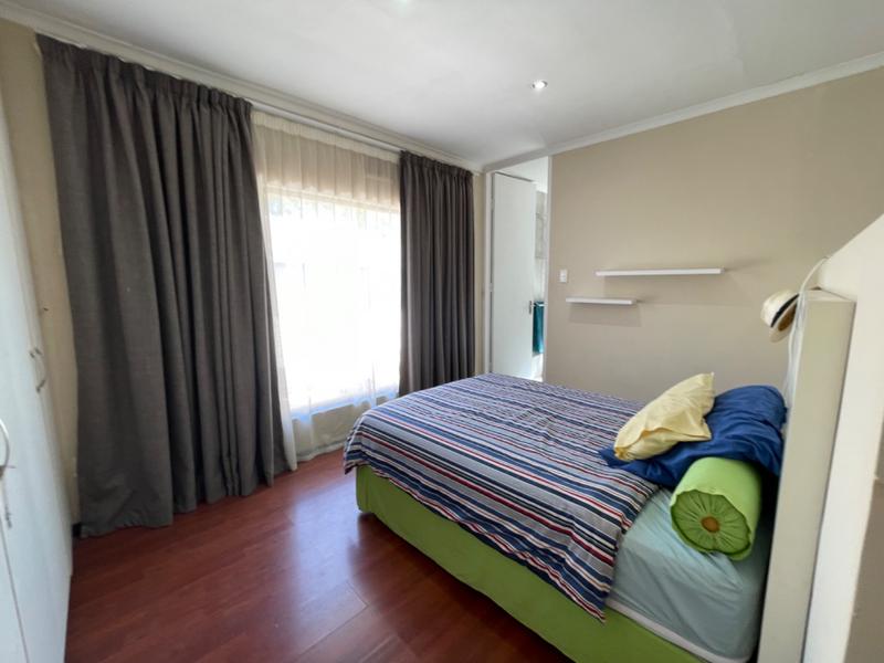 4 Bedroom Property for Sale in Herrwood Park KwaZulu-Natal