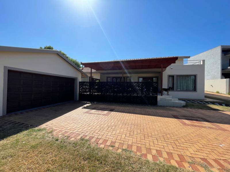 4 Bedroom Property for Sale in Herrwood Park KwaZulu-Natal