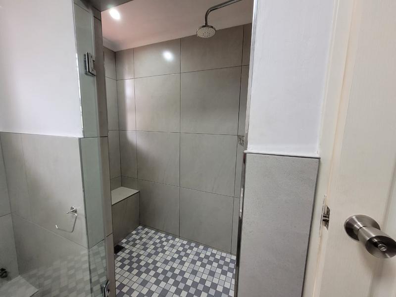 2 Bedroom Property for Sale in Morningside KwaZulu-Natal