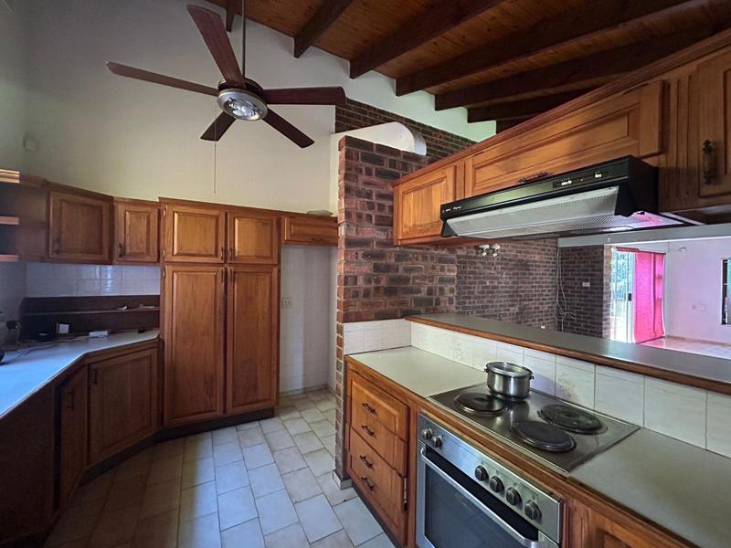 To Let 3 Bedroom Property for Rent in Margate KwaZulu-Natal