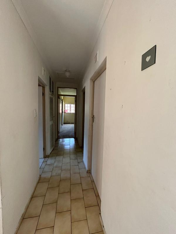 To Let 3 Bedroom Property for Rent in Margate KwaZulu-Natal