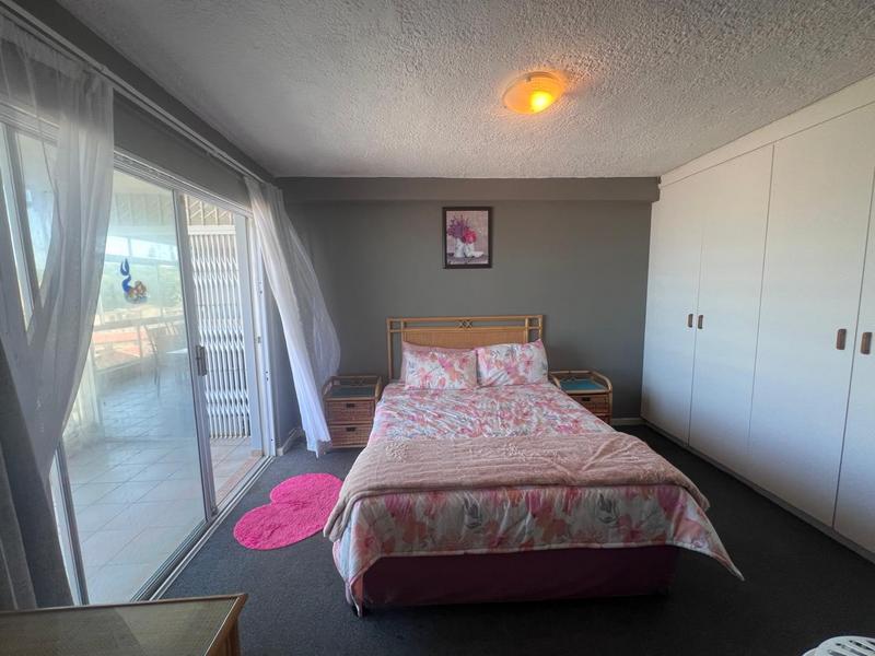To Let 3 Bedroom Property for Rent in Manaba Beach KwaZulu-Natal
