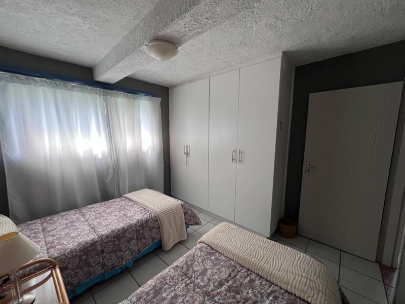 To Let 3 Bedroom Property for Rent in Manaba Beach KwaZulu-Natal