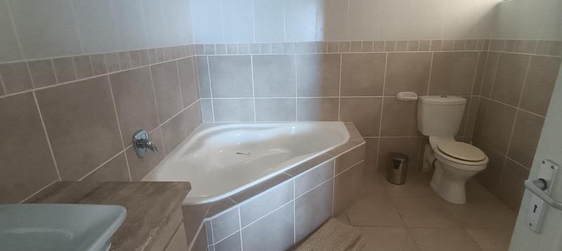 4 Bedroom Property for Sale in Margate KwaZulu-Natal