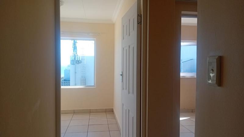 To Let 2 Bedroom Property for Rent in Manaba Beach KwaZulu-Natal