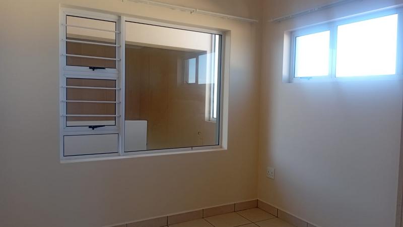 To Let 2 Bedroom Property for Rent in Manaba Beach KwaZulu-Natal