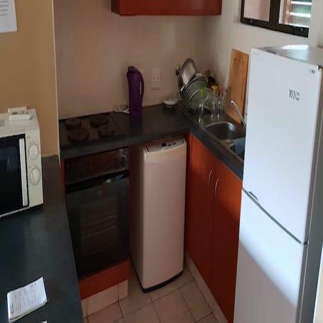 To Let 2 Bedroom Property for Rent in Margate KwaZulu-Natal