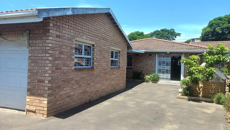 4 Bedroom Property for Sale in Bonela KwaZulu-Natal