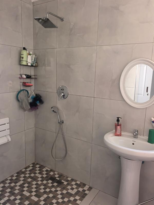 To Let 1 Bedroom Property for Rent in Reservoir Hills KwaZulu-Natal