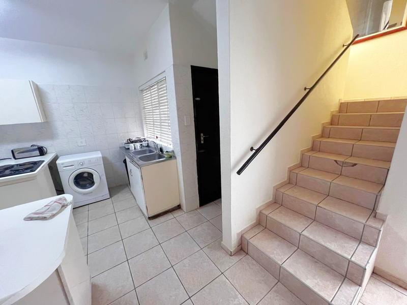 To Let 2 Bedroom Property for Rent in Lawrence Rocks KwaZulu-Natal