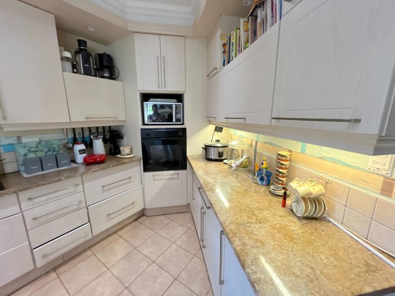 4 Bedroom Property for Sale in Port Edward KwaZulu-Natal