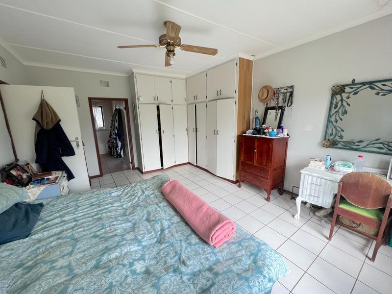 4 Bedroom Property for Sale in Port Edward KwaZulu-Natal