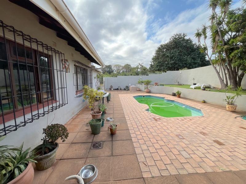 4 Bedroom Property for Sale in Port Edward KwaZulu-Natal
