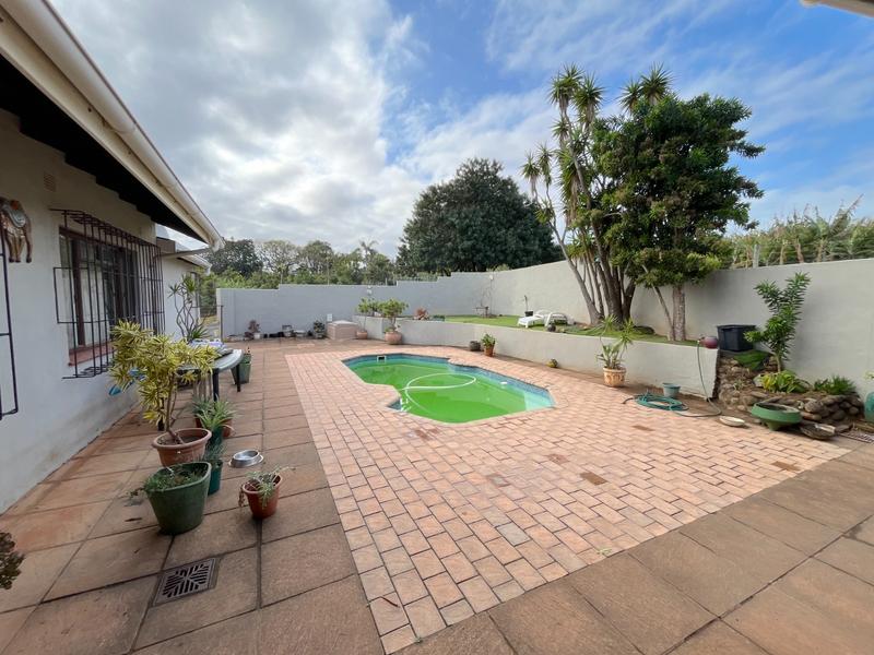 4 Bedroom Property for Sale in Port Edward KwaZulu-Natal